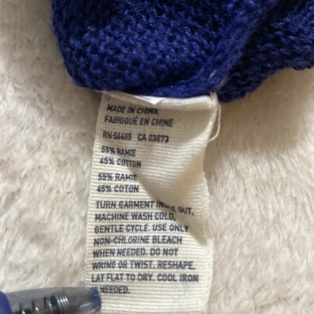 American Eagle Outfitters crop sweater (XS) - Picture 3 of 8